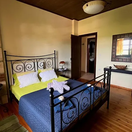 Stone Rokosini * Βουρβουρού